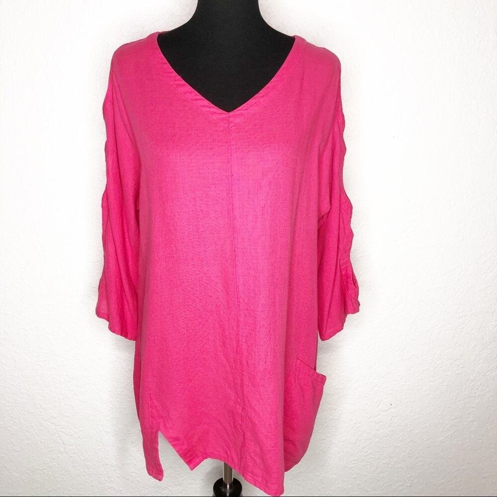 Soft Surroundings pink cutout sleeve asymmetrical hem tunic top size Medium